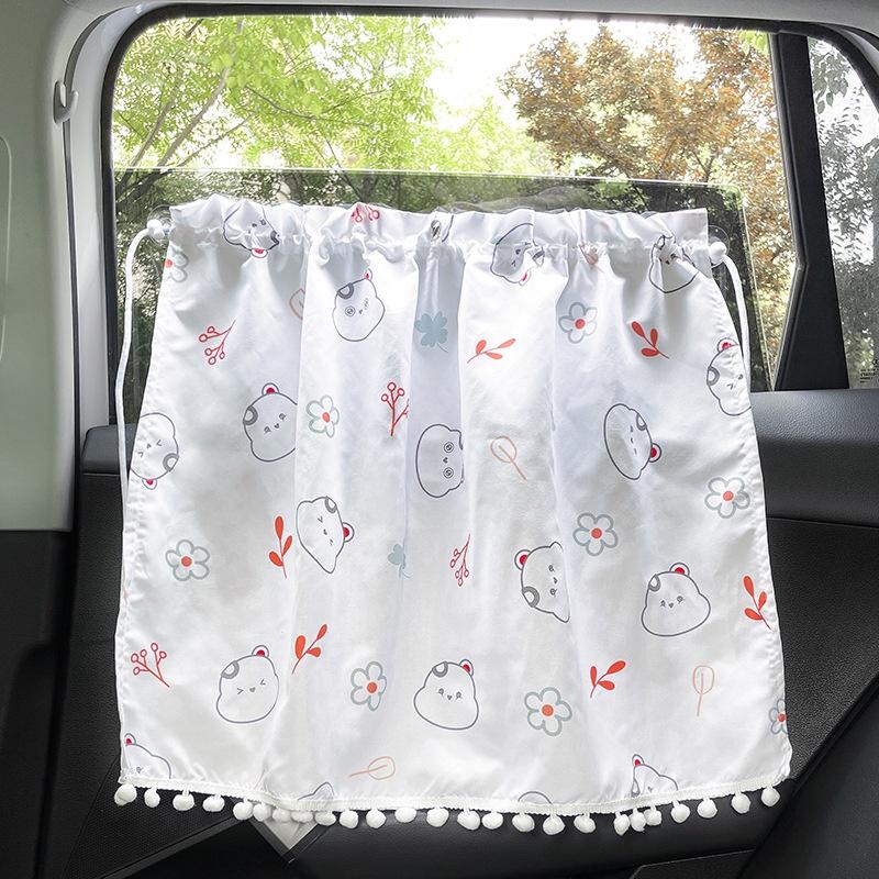 Tấm Vải Cotton Cách Nhiệt Che Nắng Họa Tiết Hoạt Hình Dễ Thương Cho Xe Hơi