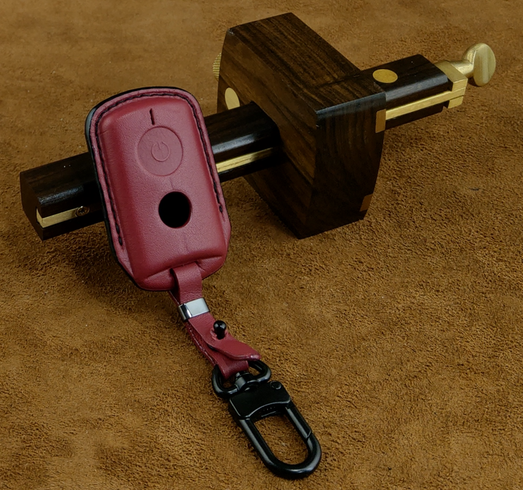 Bao da Ép phom 2 màu chìa khóa xe máy Yamaha NVX, Janus da bò thât giá tận xưởng tặng móc khóa - hàng chính hãng