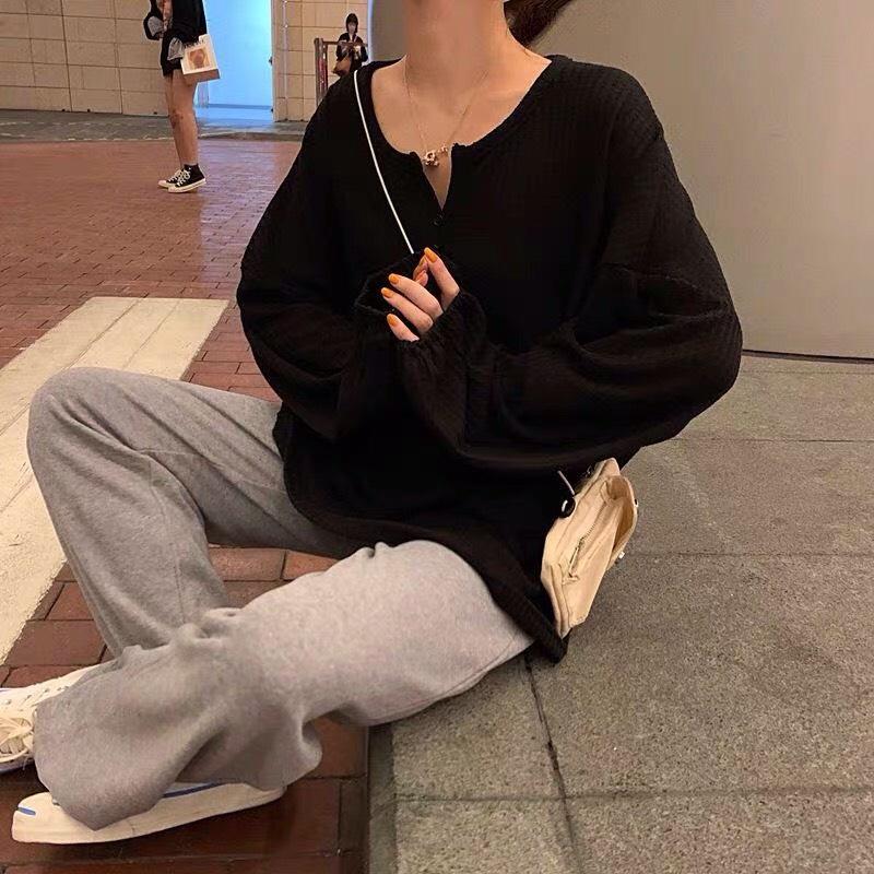 Áo Ulzzang Thun Len Mỏng Tay Bo Cúc Cài Dáng Rộng Cổ V