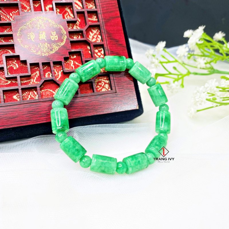 Vòng Tay Ngọc Cẩm Thạch Xanh Lý Đốt Trúc