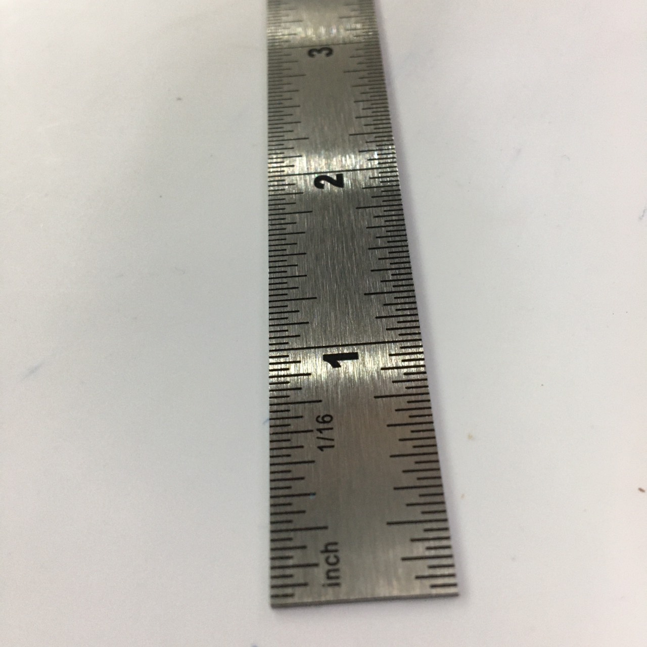 Thước lá thép Wadfow 1T5 WRU1315