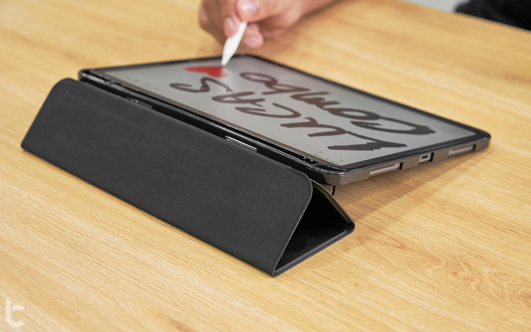 Case/ Ốp Lưng Cho IPAD WIWU Classic II - Hàng Chính Hãng