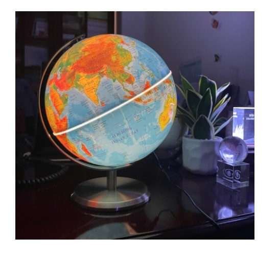 Quả cầu điện do Việt Nam sản xuất - Hàng chất lượng cao cắm điện, phát sáng