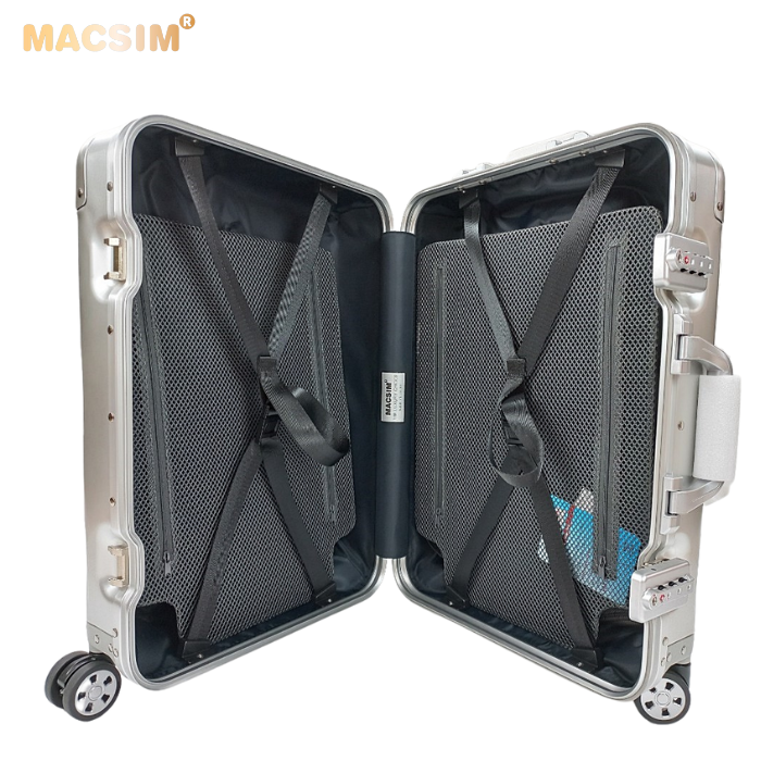 [XẢ KHO GIÁ SỐC – GIẢM 50%]  Vali hợp kim nhôm nguyên khối Macsim MS1313 24inches – lỗi cực nhỏ về sơn gần logo