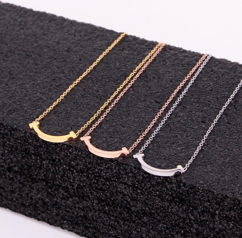 Dây Chuyền Nữ Miệng Cười Titan Ko Đen TT 2233 - 1 Cái