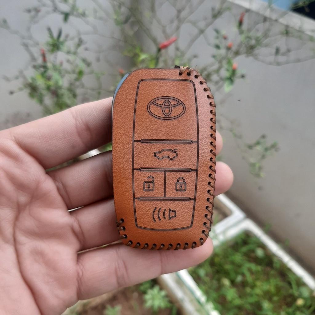 Bao da chìa khóa chìa độ Toyota, da thật bảo hành 2 năm, khắc tên và số đt chủ xe,đen chỉ đen