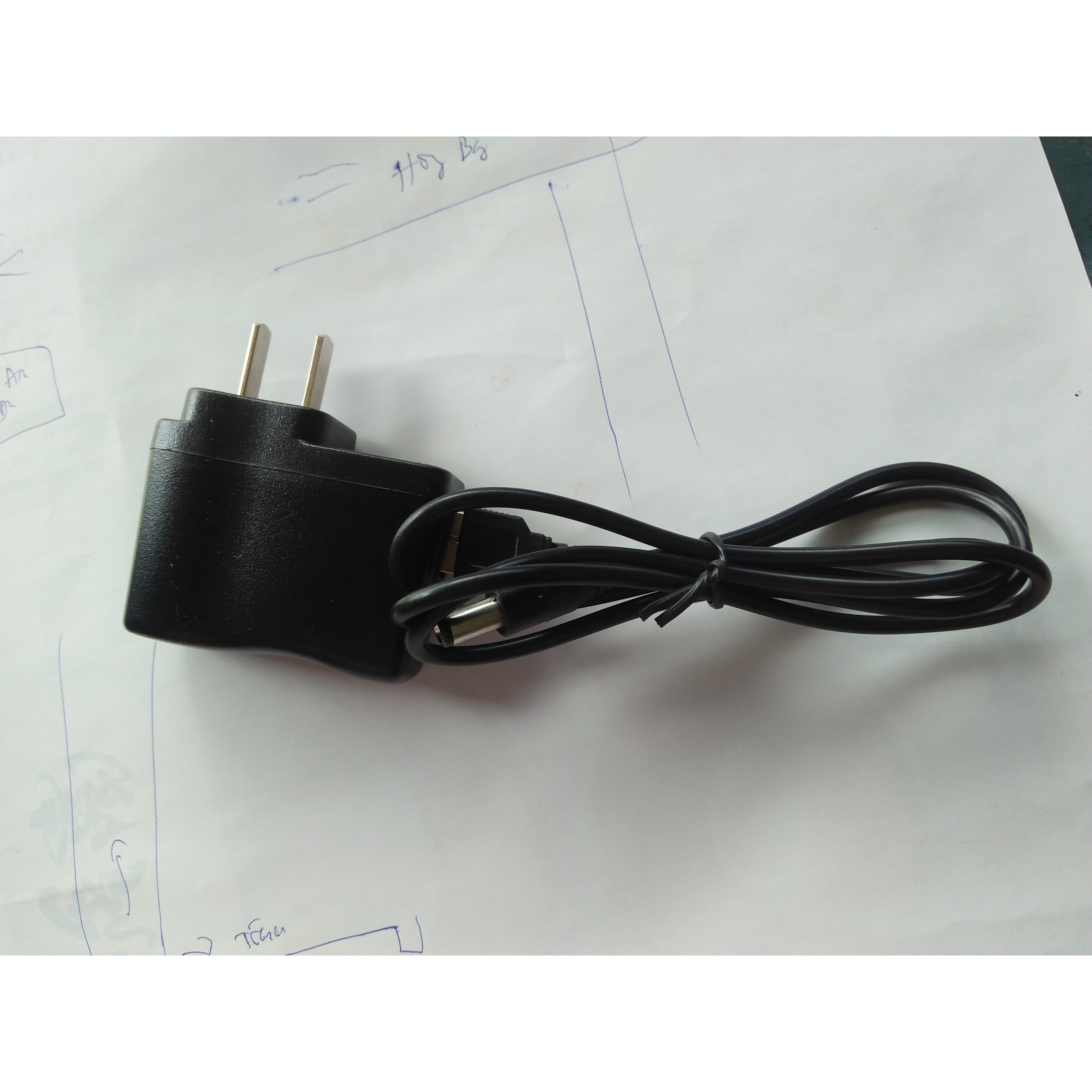 Cục sạc 4.5v sử dụng cho bếp than điện