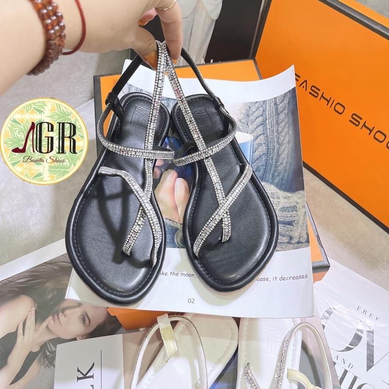 Sandal xỏ ngón đính đá da si mỡ mềm cao cấp