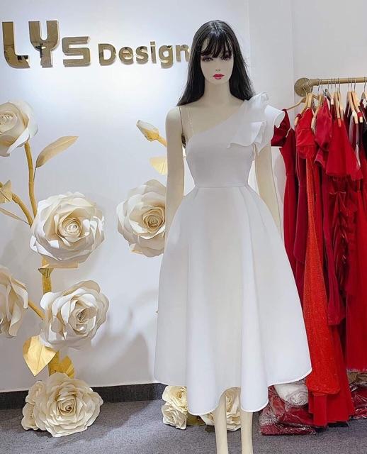 Đầm lệch vai bèo