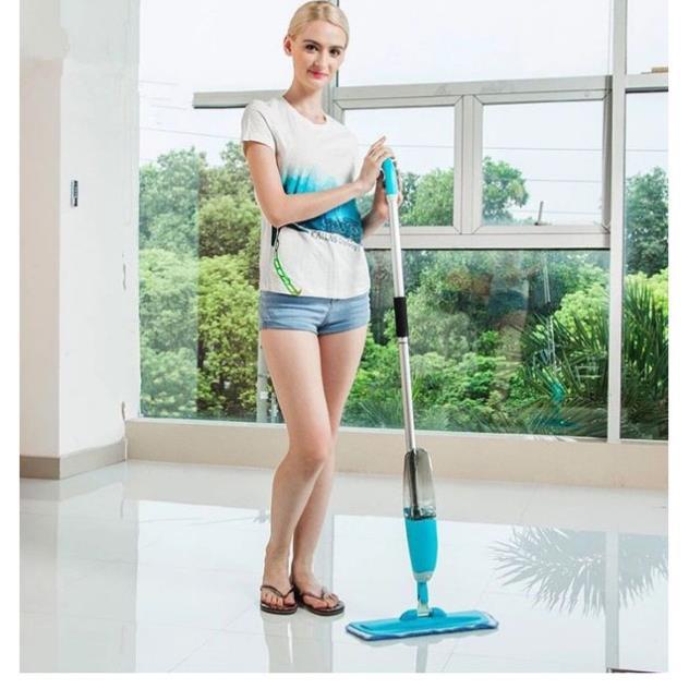 Cây lau nhà kèm bình xịt