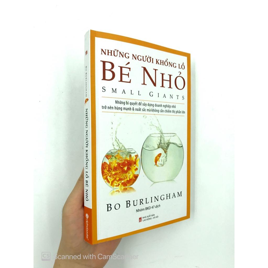 Những Người Khổng Lồ Bé Nhỏ (Lớn không có nghĩa là Vĩ Đại, và Xuất Sắc không có nghĩa là Lớn) - Bản Quyền