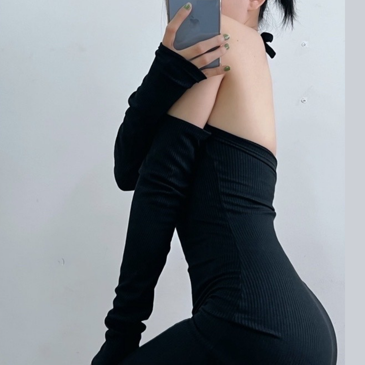 Đầm Body Cổ Yếm Buộc Dây Chất Thun Gân Freesize