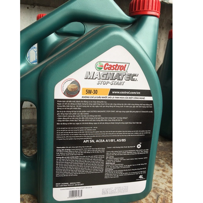 Dầu Động Cơ CASTROL MAGNATEC 5W30 API SP, can 4 LÍT