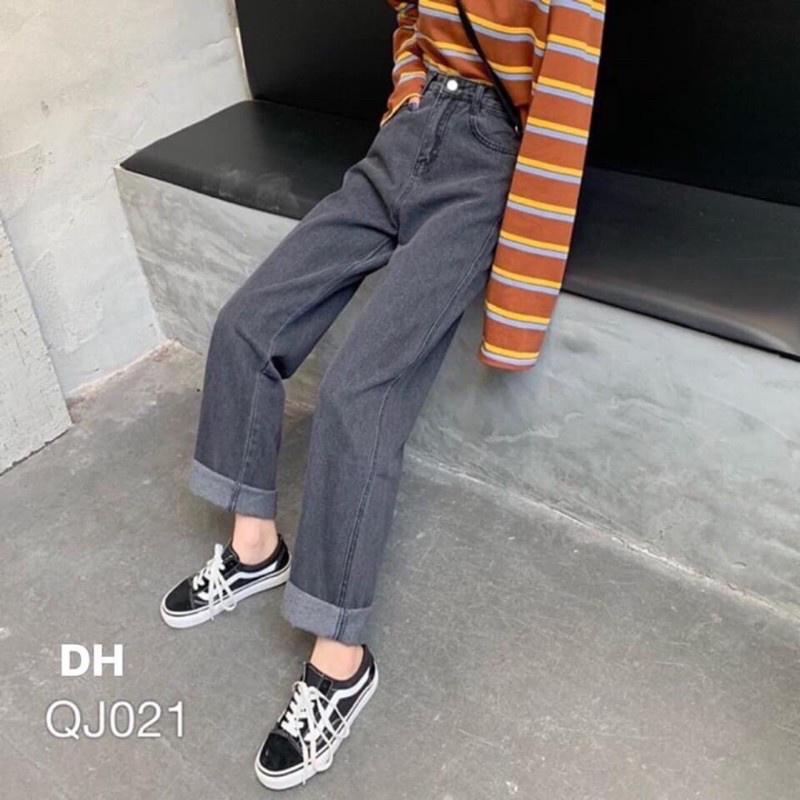 Quần jean nữ ống rộng hot trend