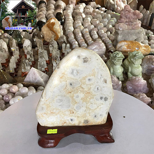 Trụ Đá Thạch Anh Bông Vàng Tự Nhiên 100% TAV121 nặng 3Kg kích thước 22x17cm – Vật phẩm phong thủy may mắn