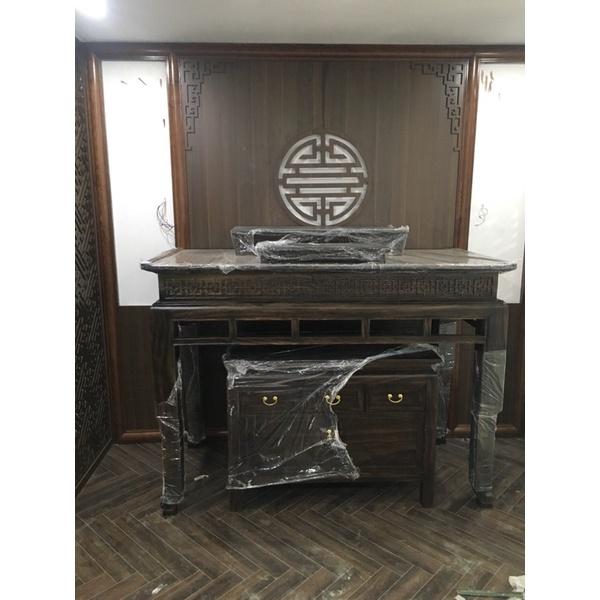 Bàn thờ bằng gỗ sồi chung cư hiện đại