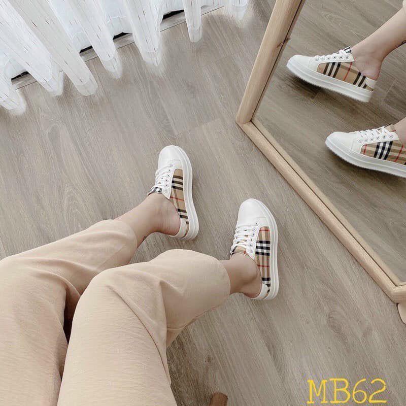 Sục thể thao kèm video và ảnh thật