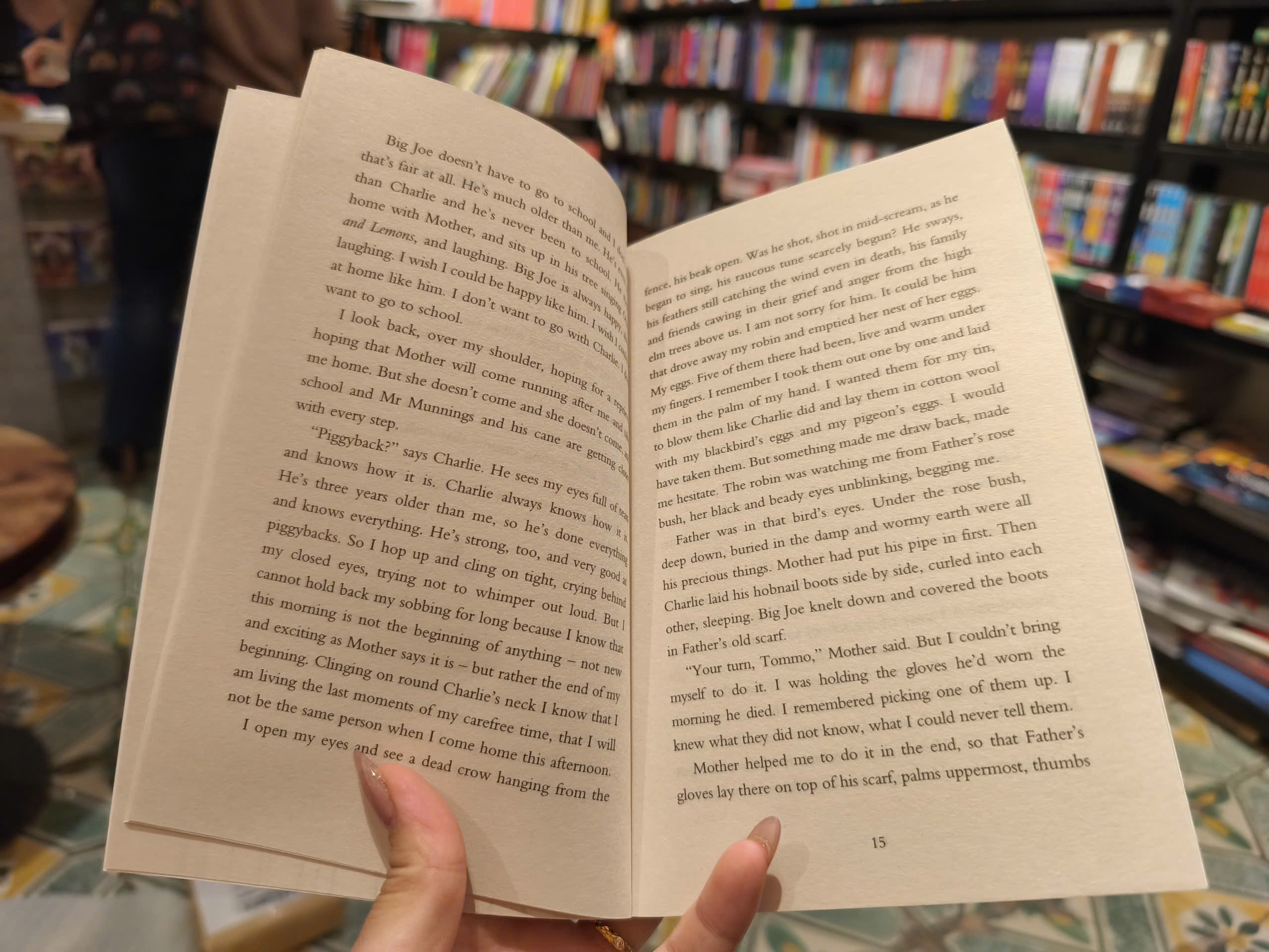 Private Peaceful by Michael Morpurgo - Children Story book in English - Sách Ngoại Văn Nhập Khẩu