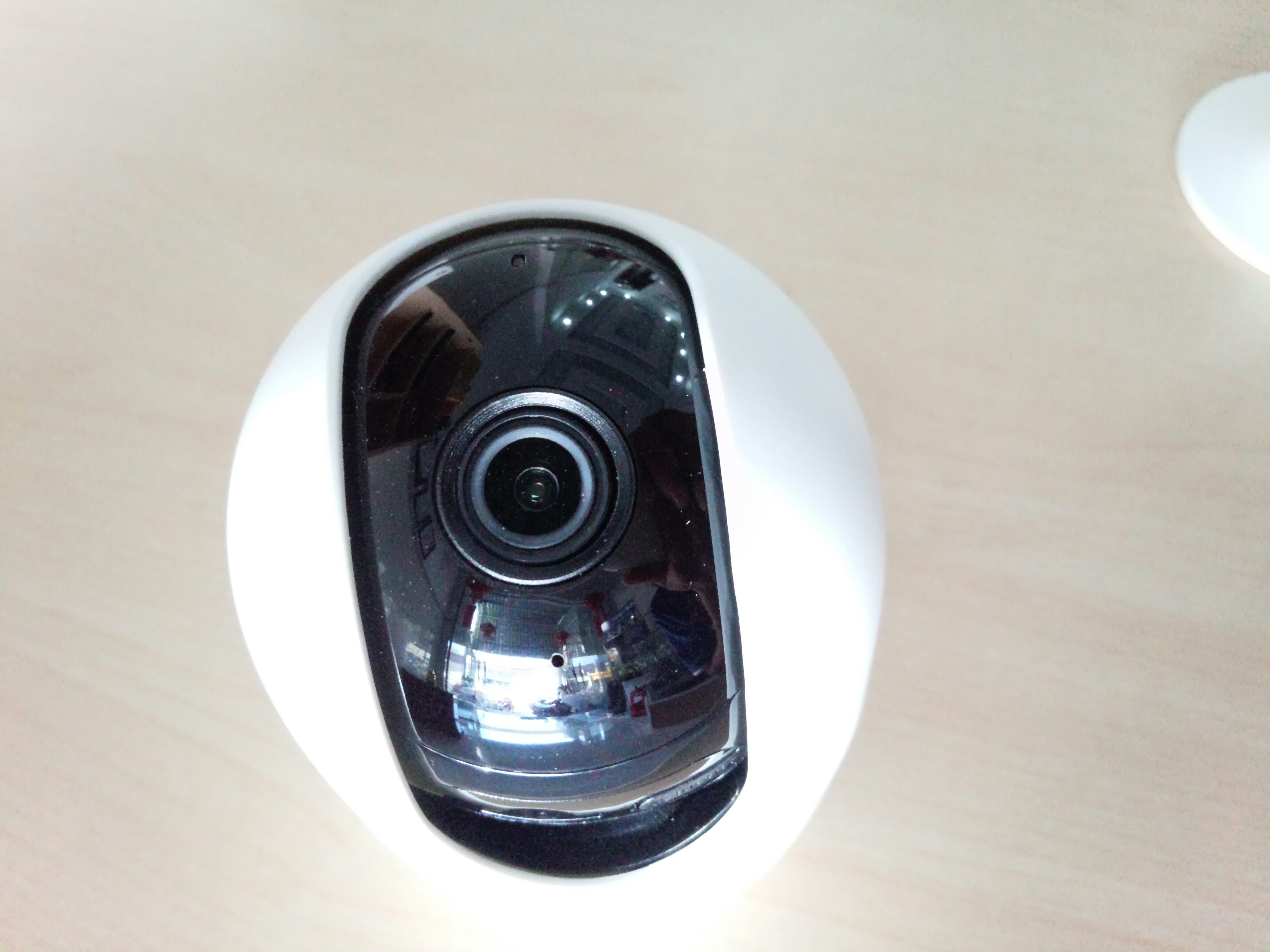 Camera IP wifi KBVISION trong nhà - xoay 360 độ - nghe nói 2 chiều KBONE H21PW - Hàng chính hãng