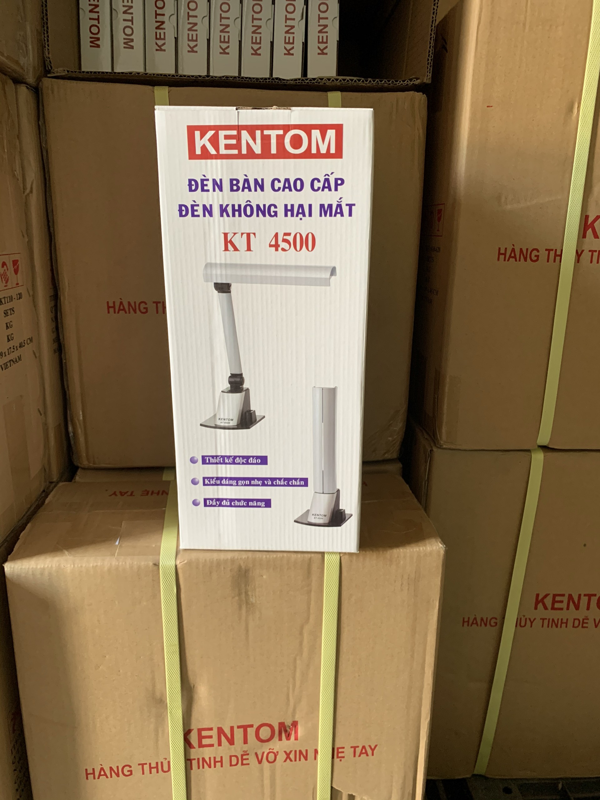 Đèn Bàn Học Đọc Sách LED Kentom KT 4500 Chống Cận 03 Chế Độ Ánh Sáng Bảo Vệ Mắt - Hàng Việt Nam Chất Lượng Cao, Hàng Chính Hãng