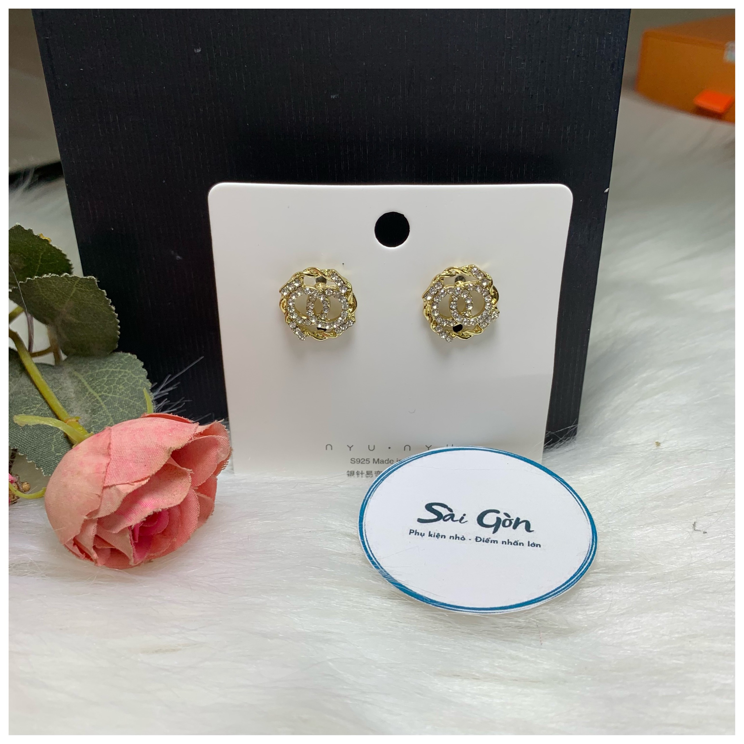 Bông tai đính đá phong cách cổ điển SAIGON ACCESSORY
