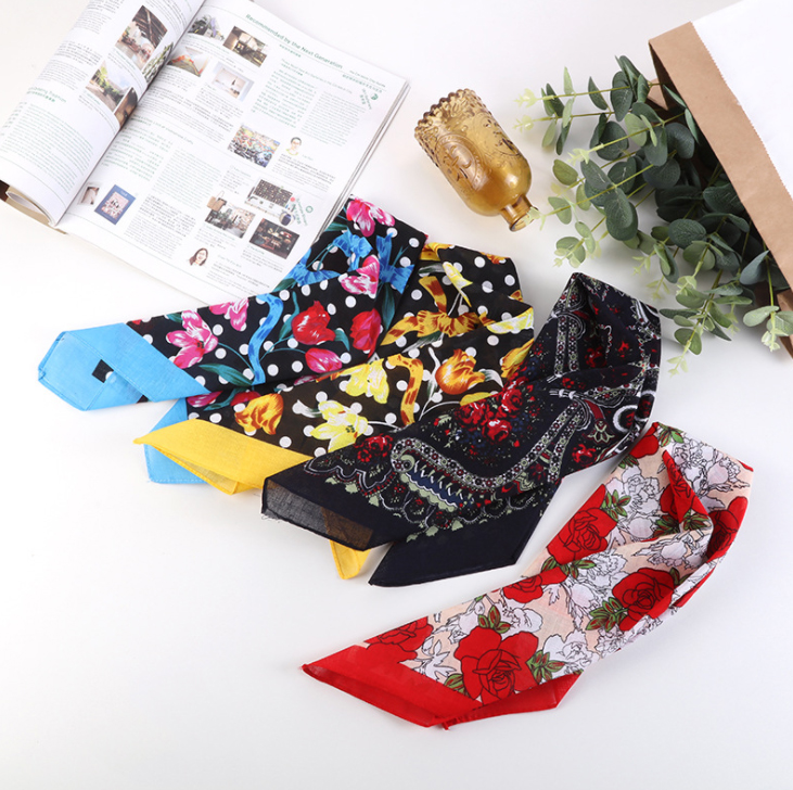 Khăn Bandana phong cách Vintage dễ thương 54x54cm - BDN06.3 hoa tulip đỏ