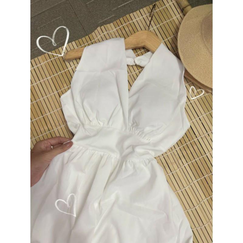 ĐẦM MAXI CỔ YẾM TRẮNG
