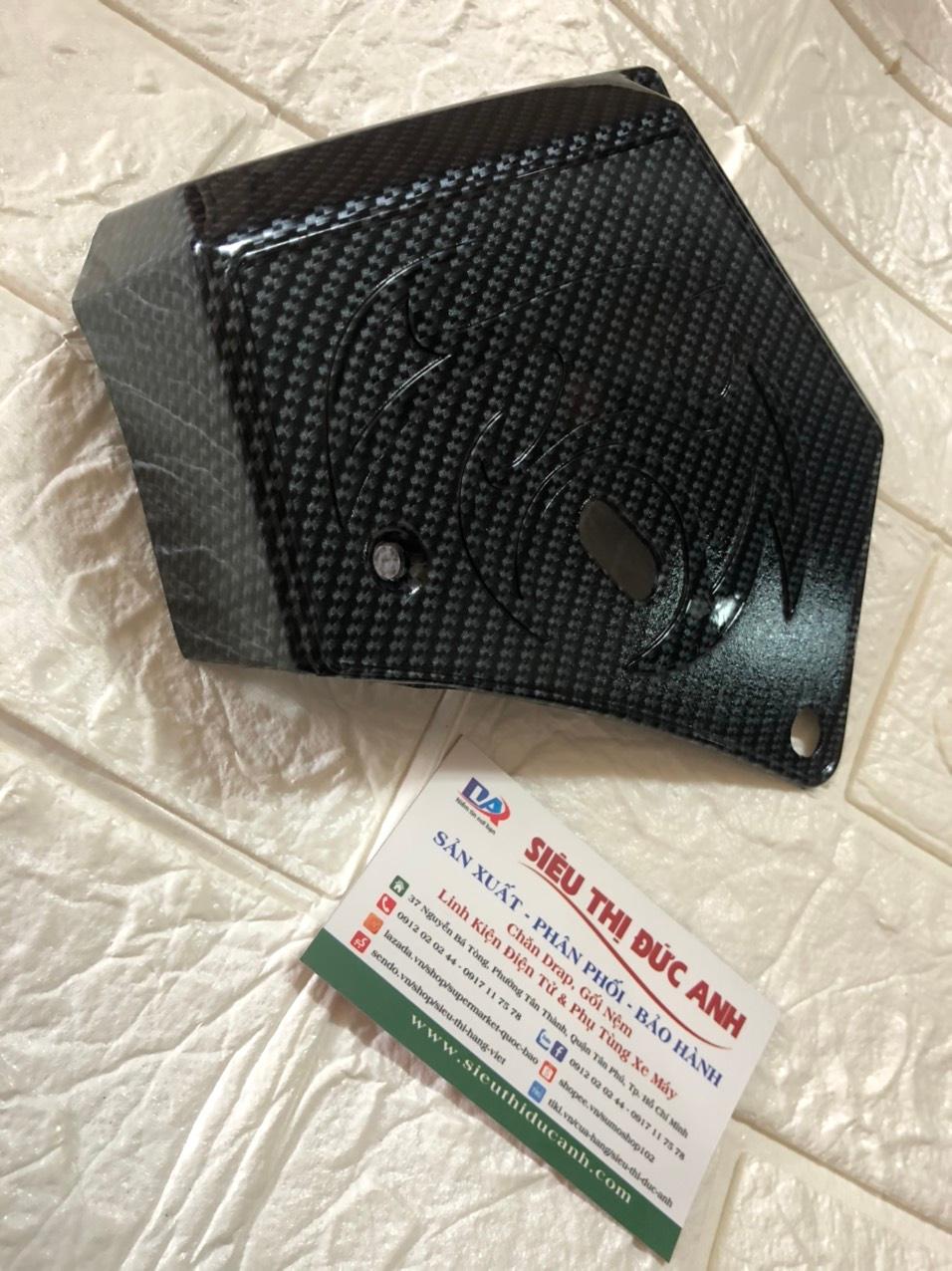 ỐP CHE KÉT NƯỚC MÁT CHO XE AIRBLADE, VARIO CARBON