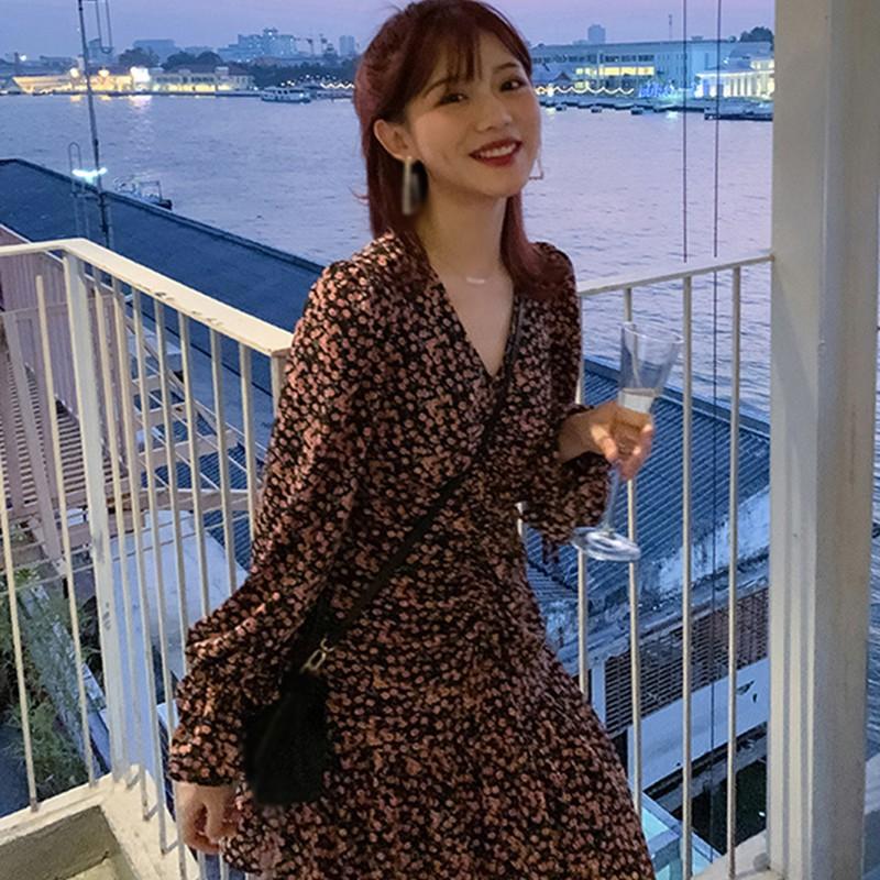 Đầm Nữ Tay Dài Cổ Chữ V In Hoa Thời Trang Quyến Rũ