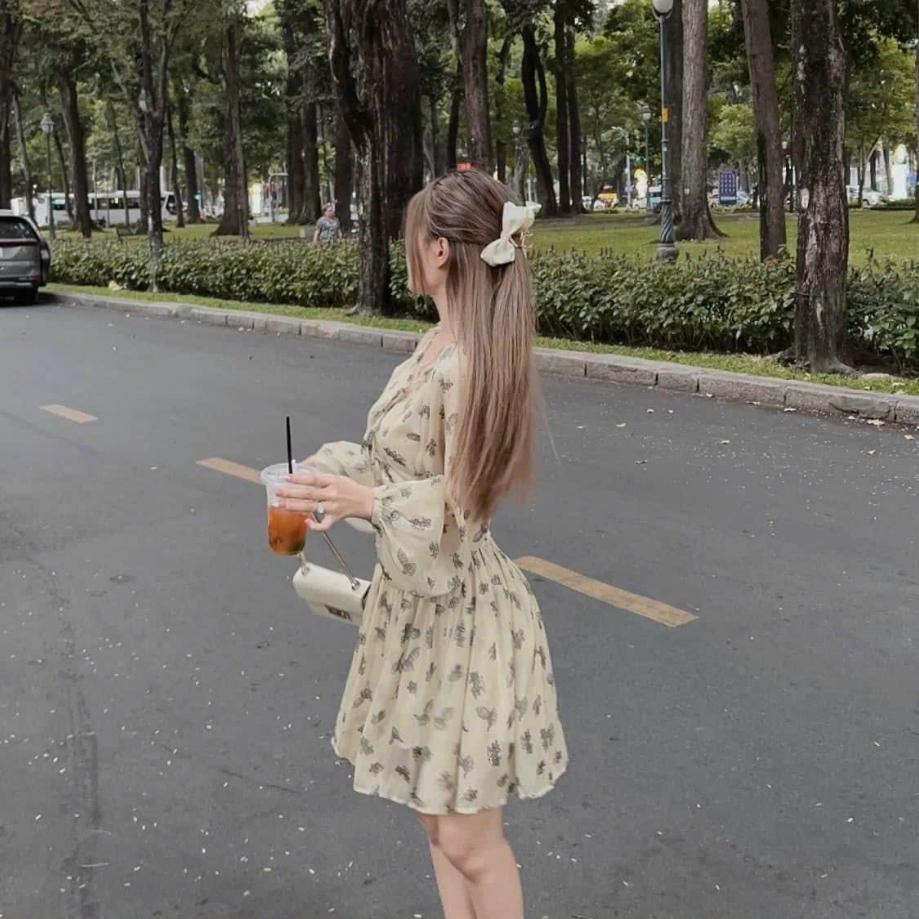 Đầm xoè voan hoạ tiết 2 lớp tay phồng dài cổ cột nơ siêu xinh