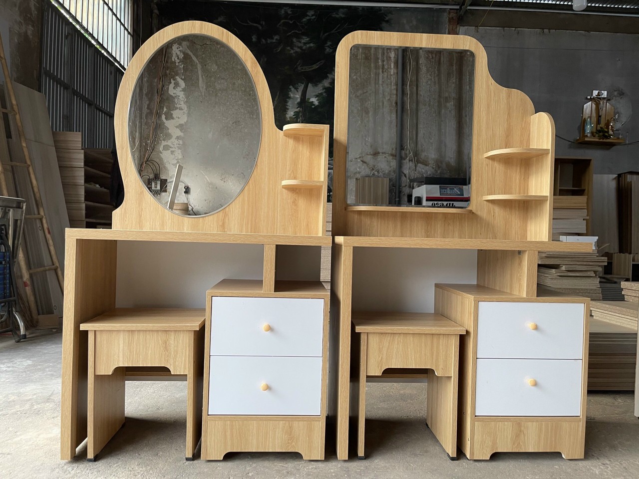 Bàn trang điểm gỗ MDF phủ melamine nhiều kích thước