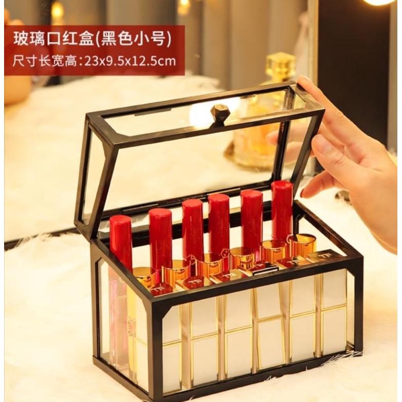 Hộp đựng son mica trong suốt có nắp chống bụi