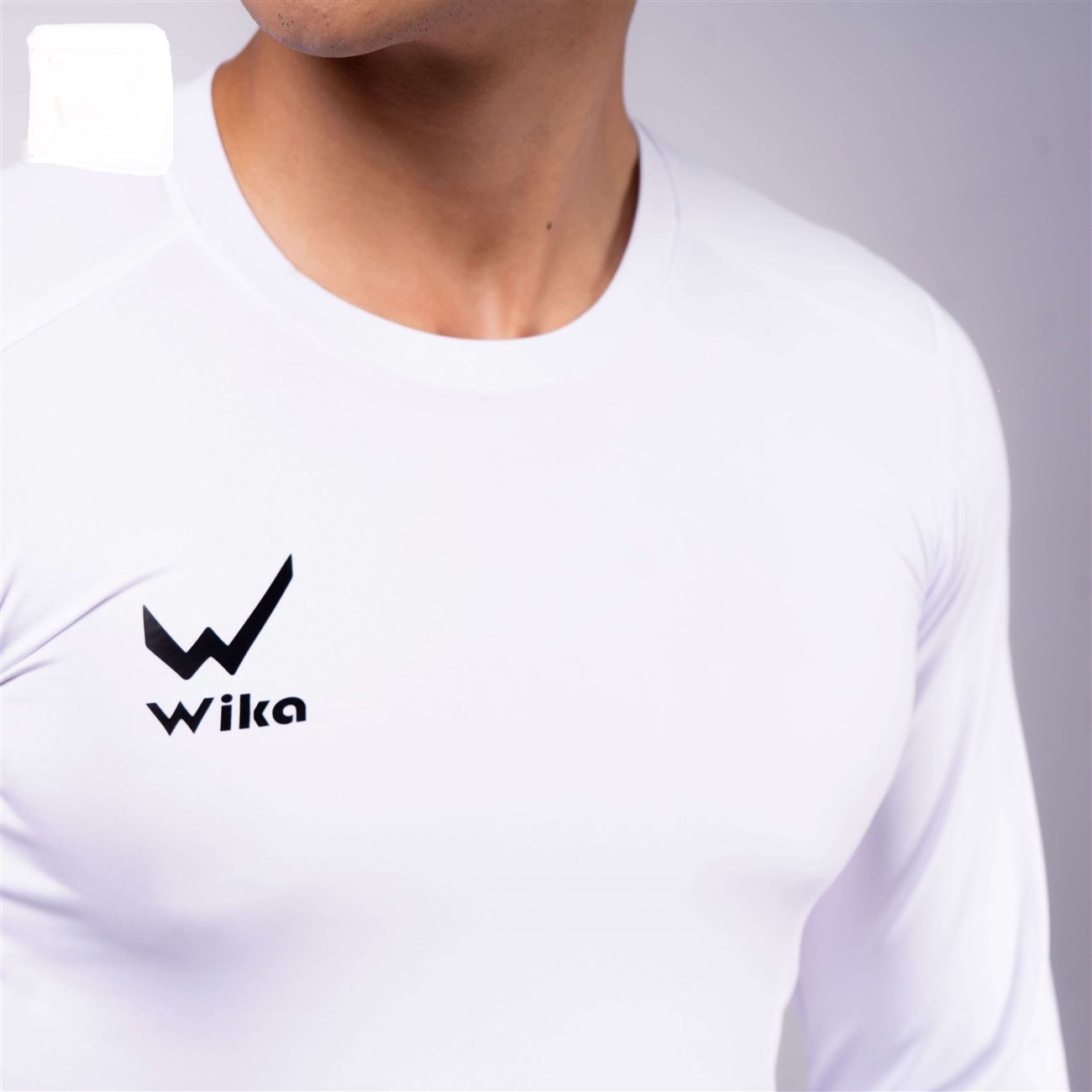 Áo body Nam Thể Thao Tập Gym Đá Bóng giữ nhiệt Chất Thun Mêm Đanh Mịn Co Giãn Cổ Tròn Màu Đen , Trắng