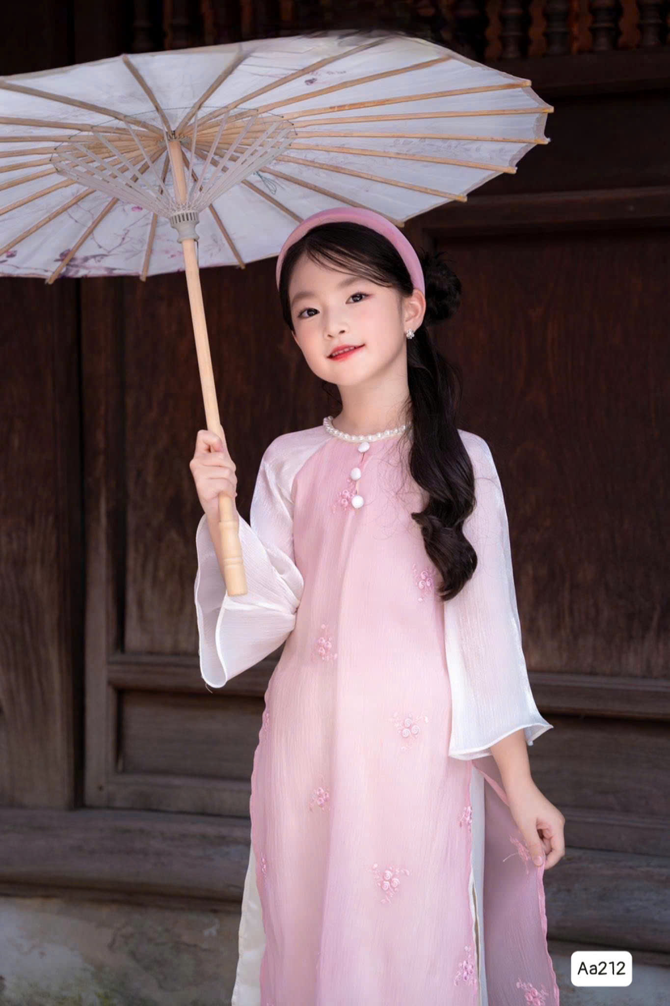 Áo dài cho bé gái mẫu Hoa mùa xuân xinh xắn diện lễ tết năm mới từ 12-45kg hàng thiết kế cao cấp