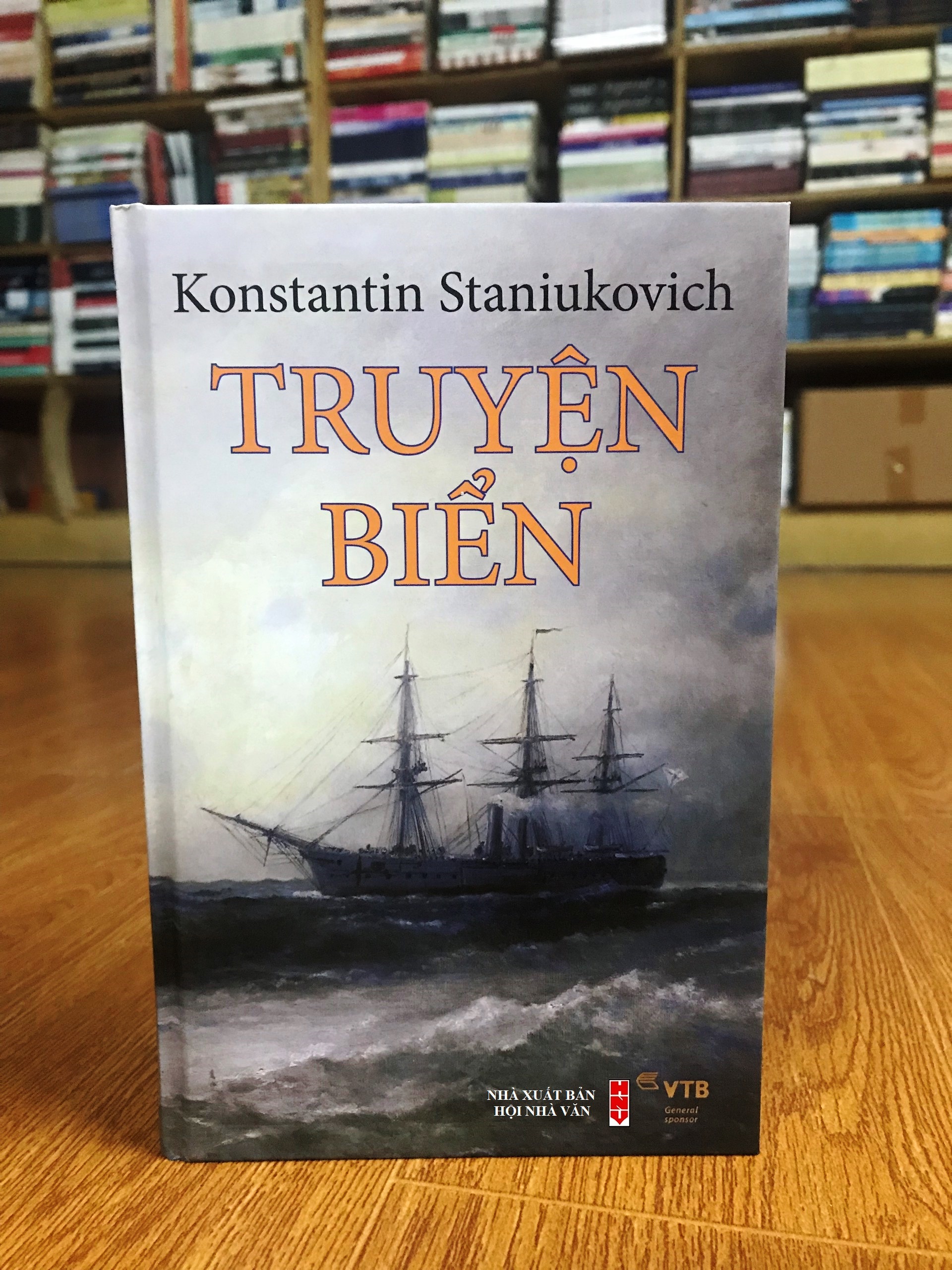 Truyện Biển – Konstantin Staniukovich (bản bìa cứng)