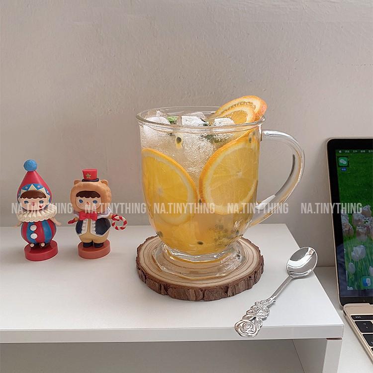 Ly cốc thuỷ tinh trong suốt có tay cầm dung tích lớn dùng uống trà sữa cà phê phong cách Hàn Quốc - NA0046