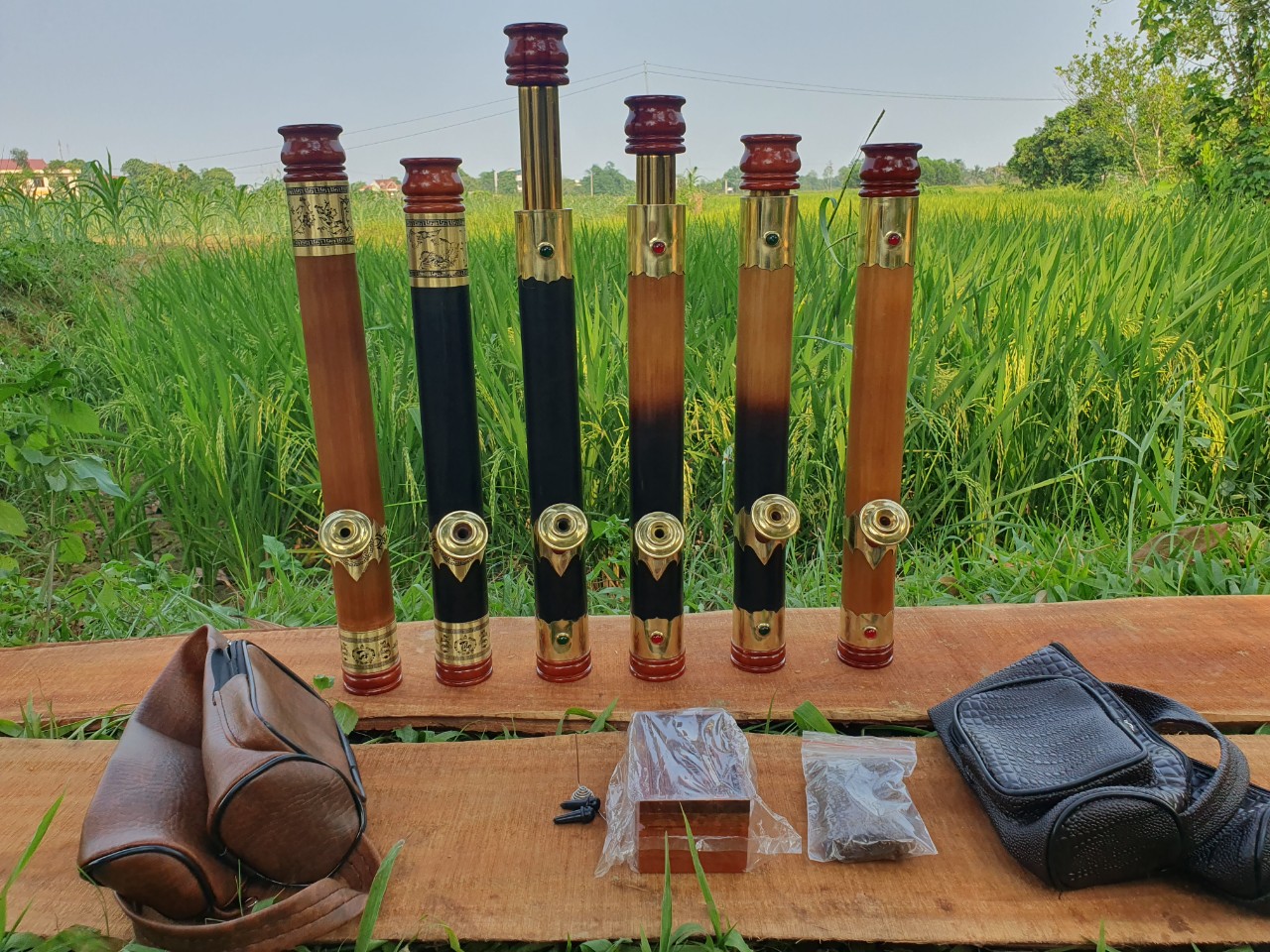 Điếu rút kèm bao da
