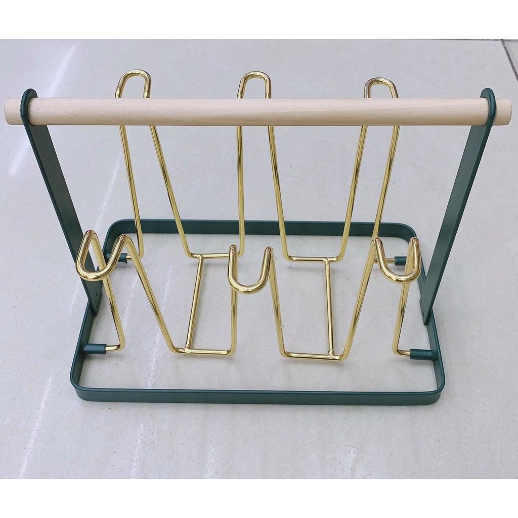 Giá úp ly cốc chữ nhật sơn chống rỉ màu xanh cổ vịt kết hợp vàng sang trọng