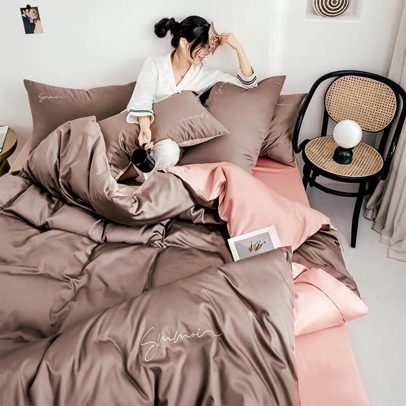 Bộ Chăn Ga Gối Lụa m6/m8/2m - Tiệm Nhà MêuSet 4 Món Tencel Basic Màu Trơn Chữ Sumoi Bóng Siêu Mềm Mát