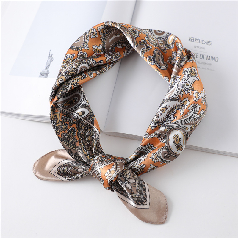 Khăn Bandana EXO Cao Cấp Họa Tiết Thổ Cẩm Chất Lụa Satin - 60x60cm - Mã B007