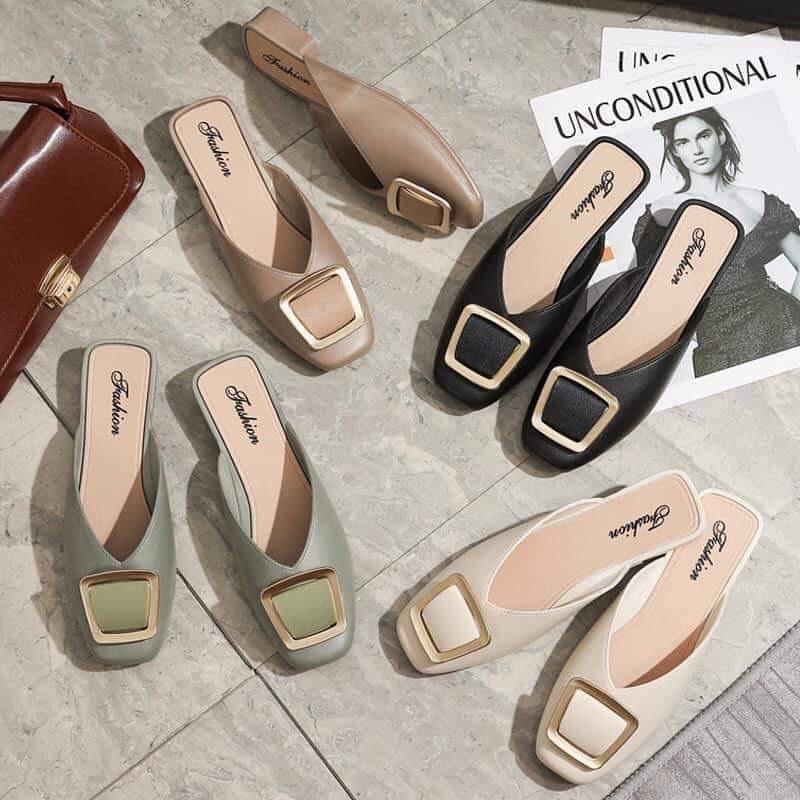 Giày dép sục cao su thơm mũi vuông khoá vuông( form nhỏ