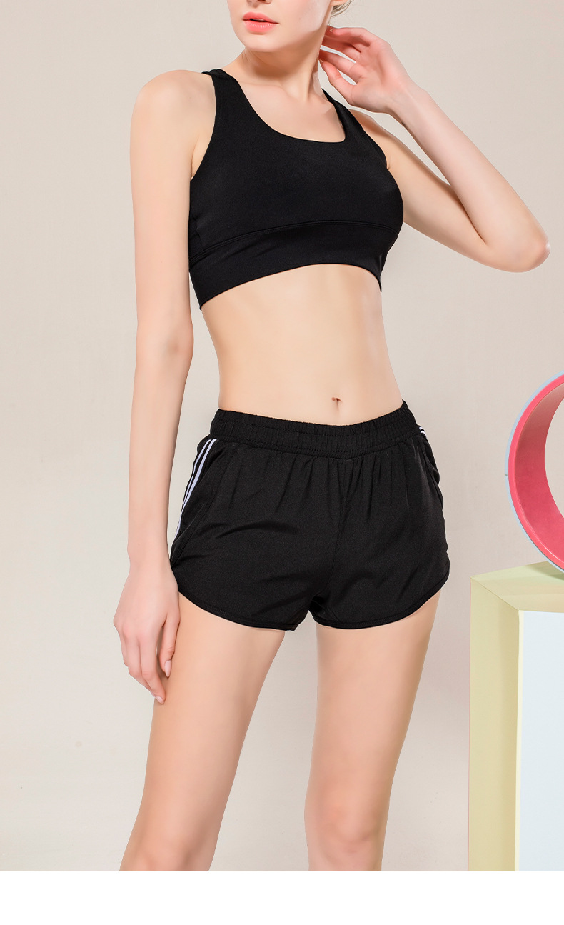 Quần short 2 lớp nữ tập thể thao