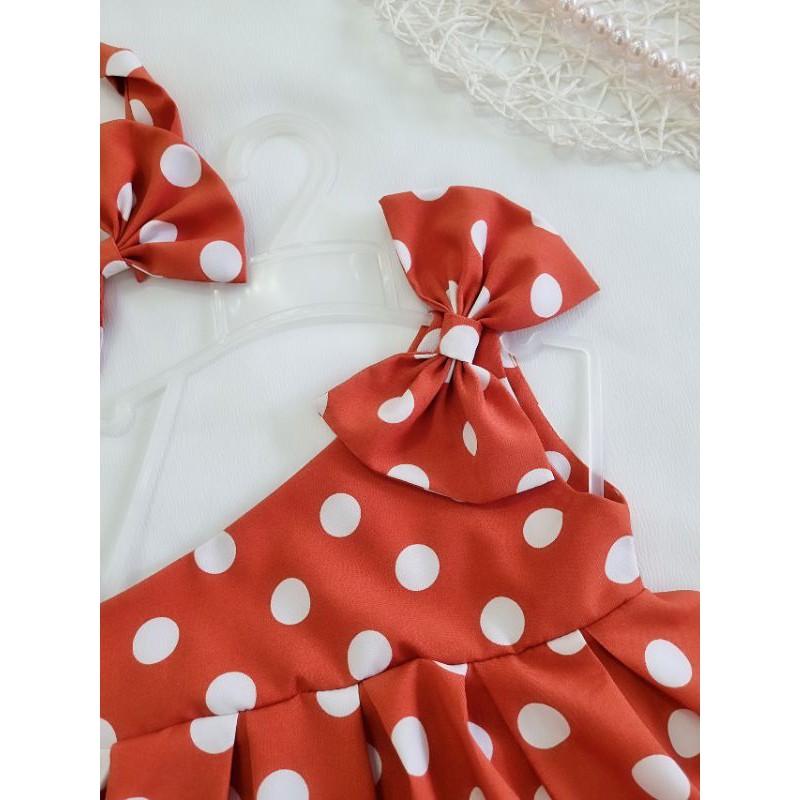 Set lệch vai chấm bi sang chảnh cho bé iu siêu xinh kèm nơ ạ