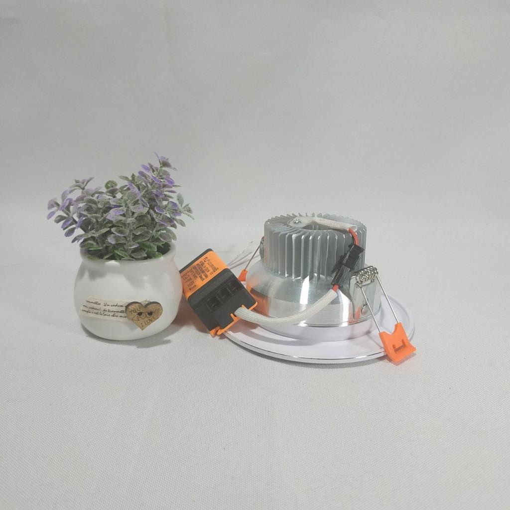 Đèn dowlight âm trần 7w khoét lỗ 90