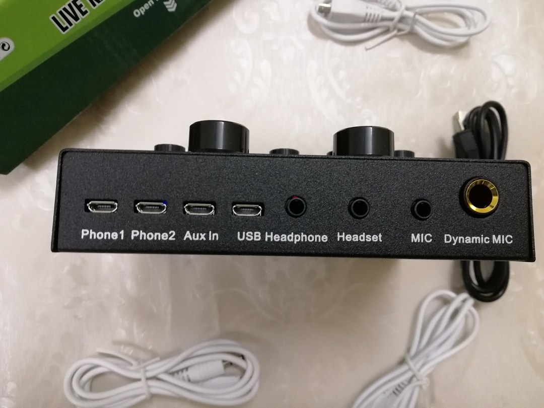 Sound card live stream V8 kết nối Bluetooth phiên bản mới