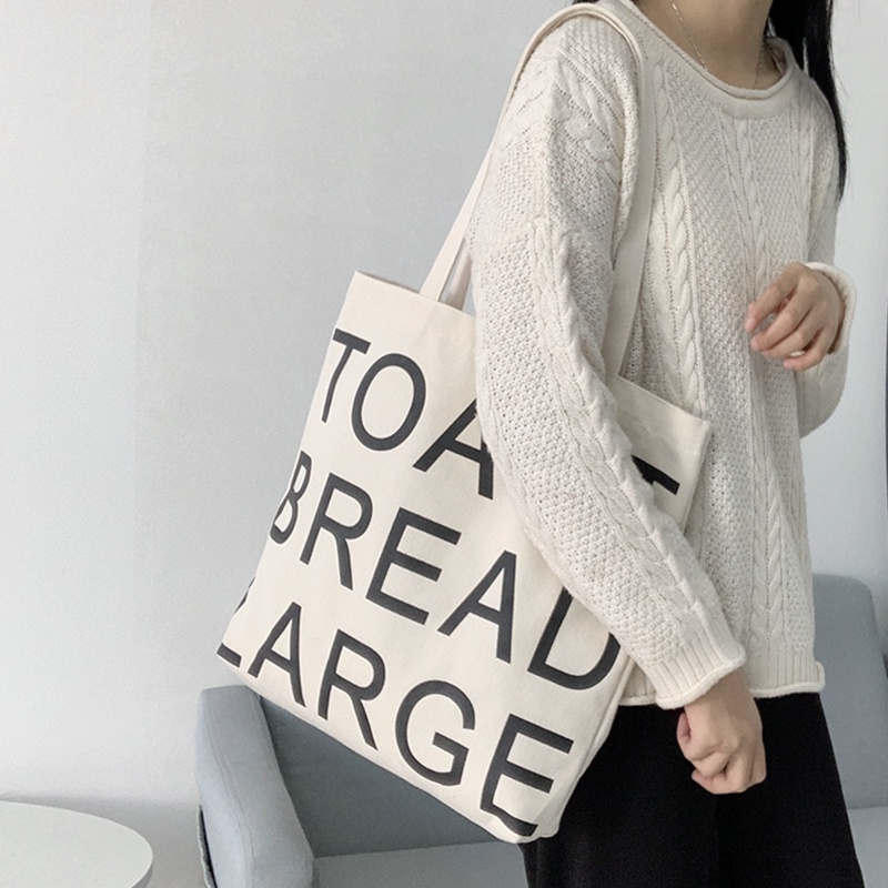 Túi tote vải đeo chéo canvas dáng vuông hoạ tiết chữ đơn giản dễ phối đồ