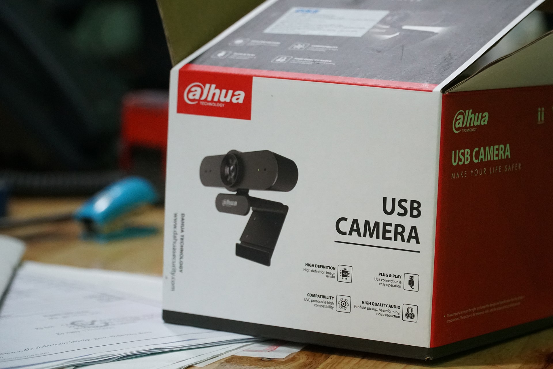 Webcam HD1080P DAHUA UC320 - hàng chính hãng bảo hành 24 tháng
