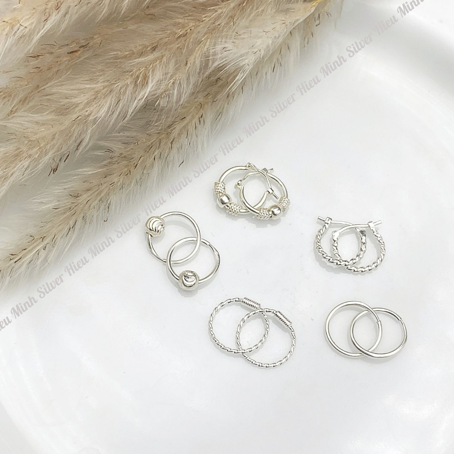 Khuyên Tai Bạc Tròn Chính Hãng Bạc Hiểu Minh HT387