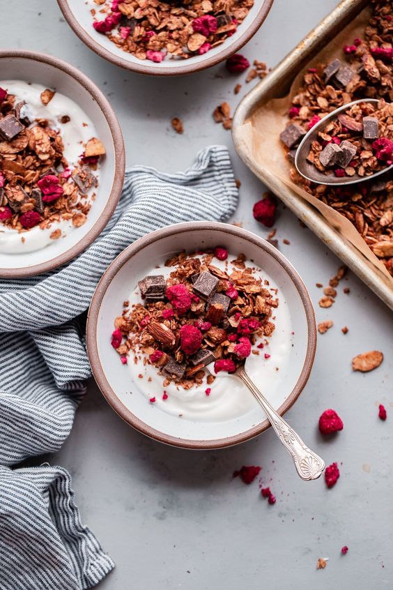 Ngũ cốc trái cây ăn kiêng Granola Fruity berry 350gr dan.d.pak,công nghệ châu âu,không chất bảo quản