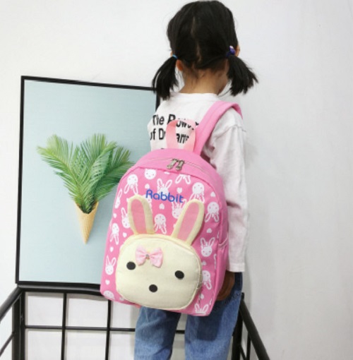 BALO MẦM NON , BALO MẪU GIÁO GẤU THỎ ĐÁNG YÊU CHO BÉ ĐI CHƠI , ĐI HỌC , DU LỊCH . TẶNG KÈM BÀN CHẢI XINH CHO BÉ